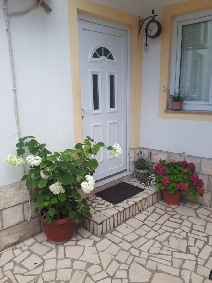 Hostel Miran Μόσταρ Εξωτερικό φωτογραφία